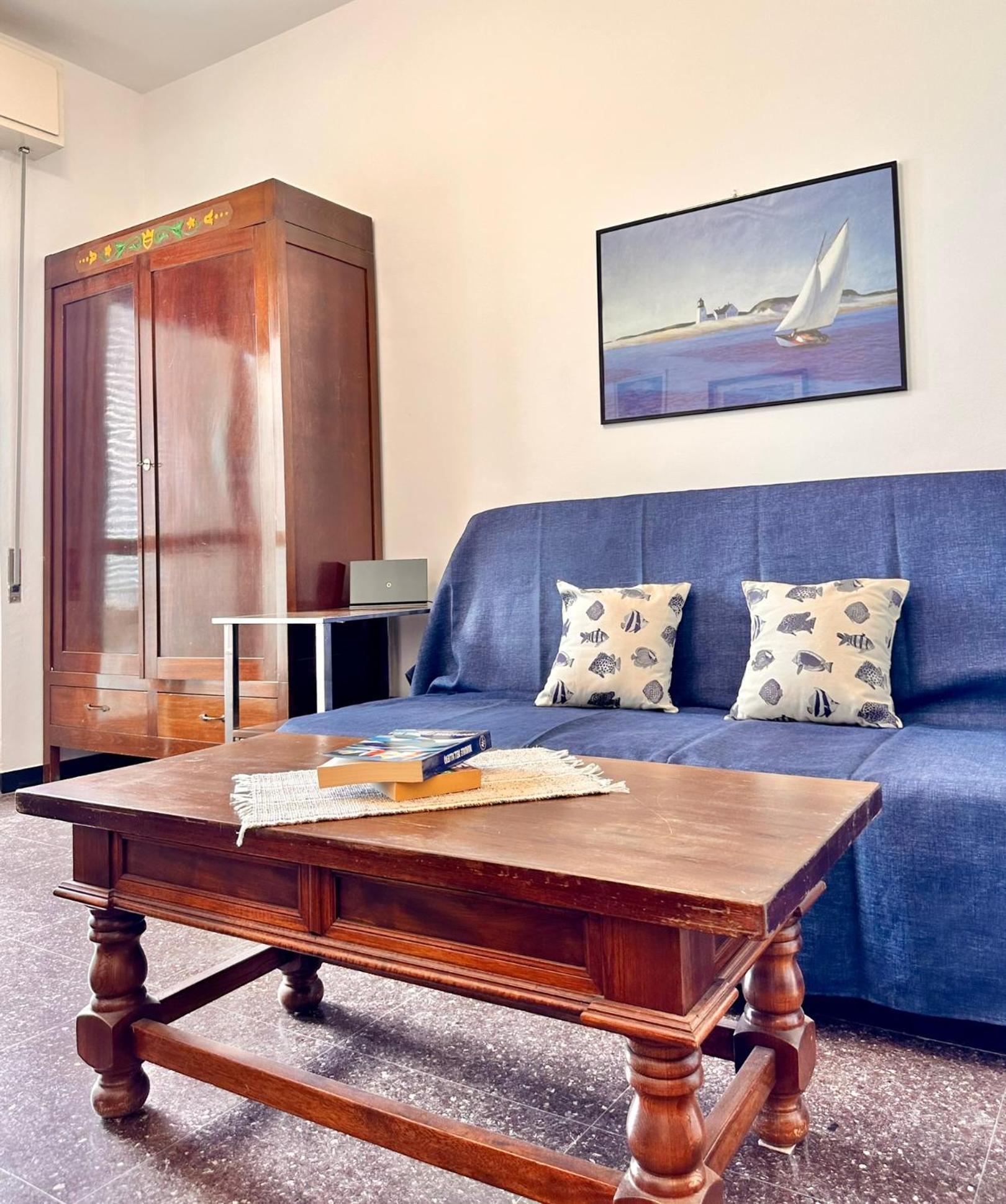 Apartment Hostdomus - Sea View