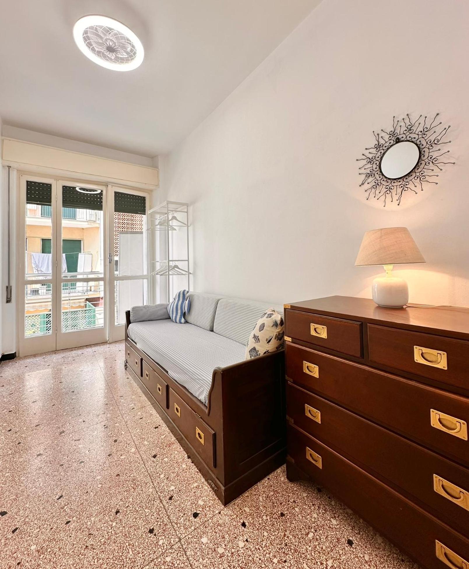 Apartment Hostdomus - Sea View Finale Ligure