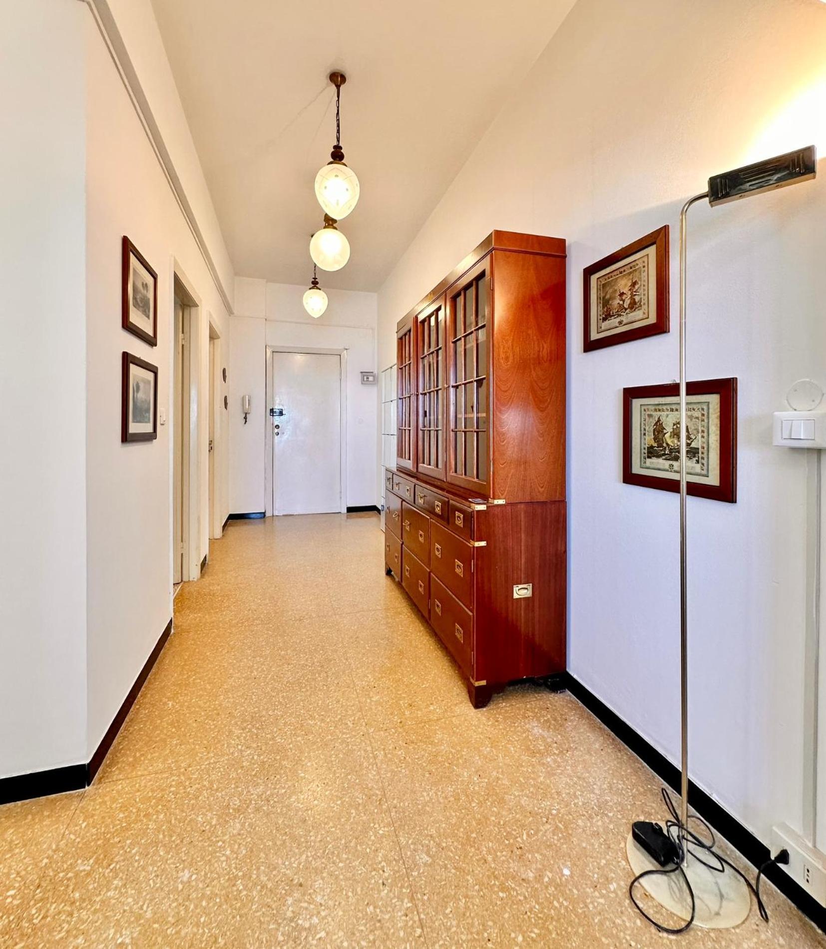 Apartment Hostdomus - Sea View *