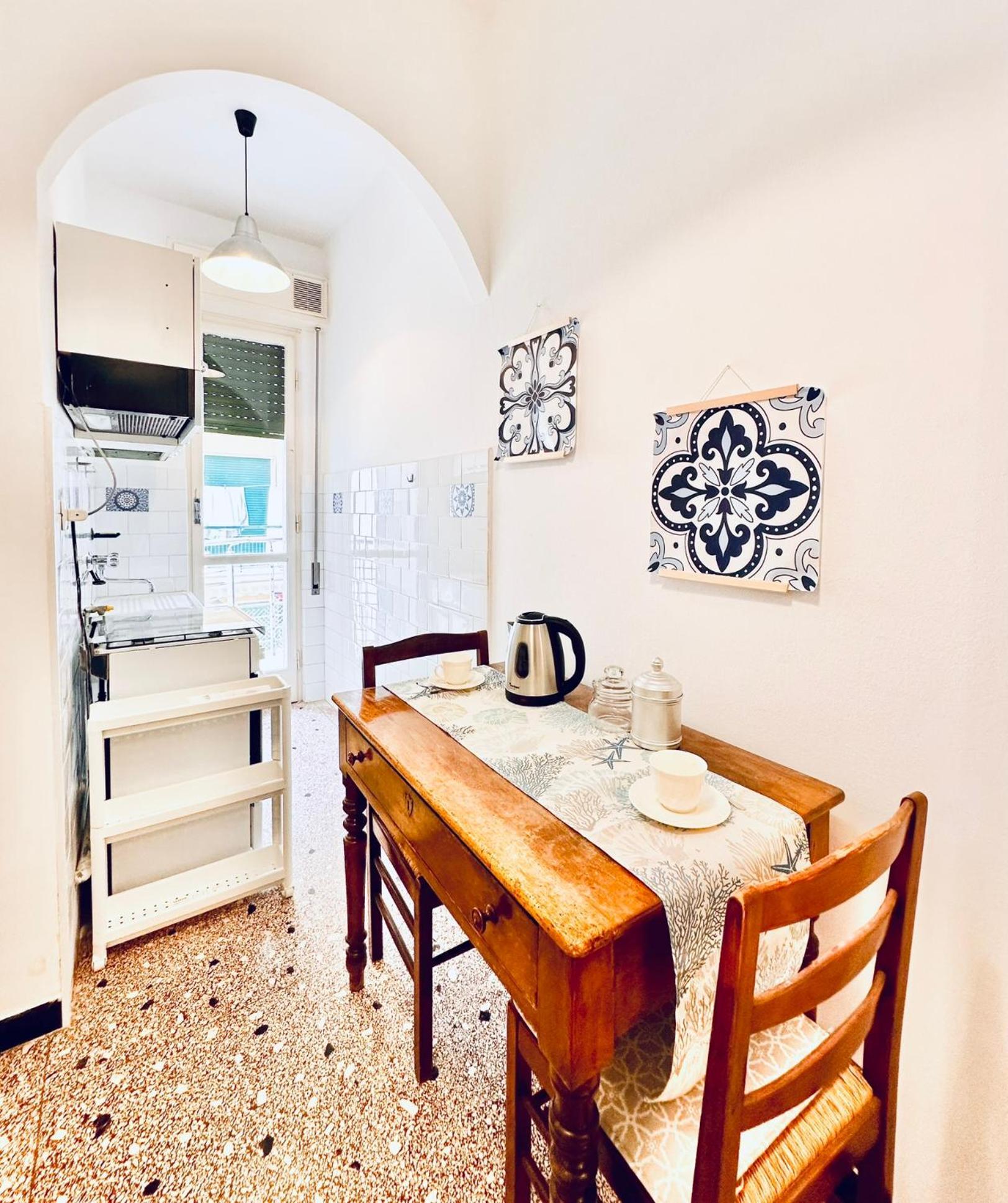 Apartment Hostdomus - Sea View *